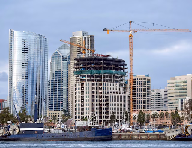 modern-buildings-boats-san-diego-usa_1268-14464